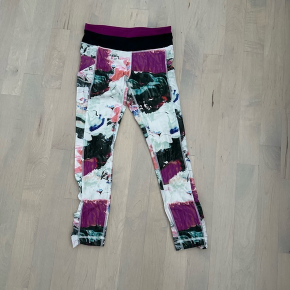 Lululemon printed leggings - Picture 2 of 4